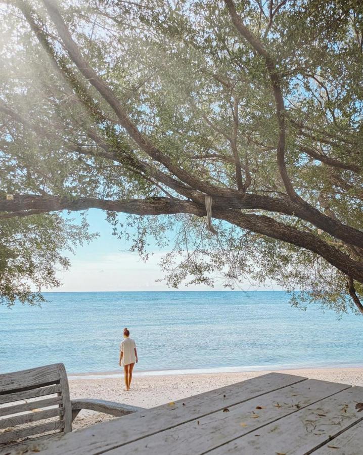 Wilson'S Retreat Hotel Gili Trawangan Exterior photo