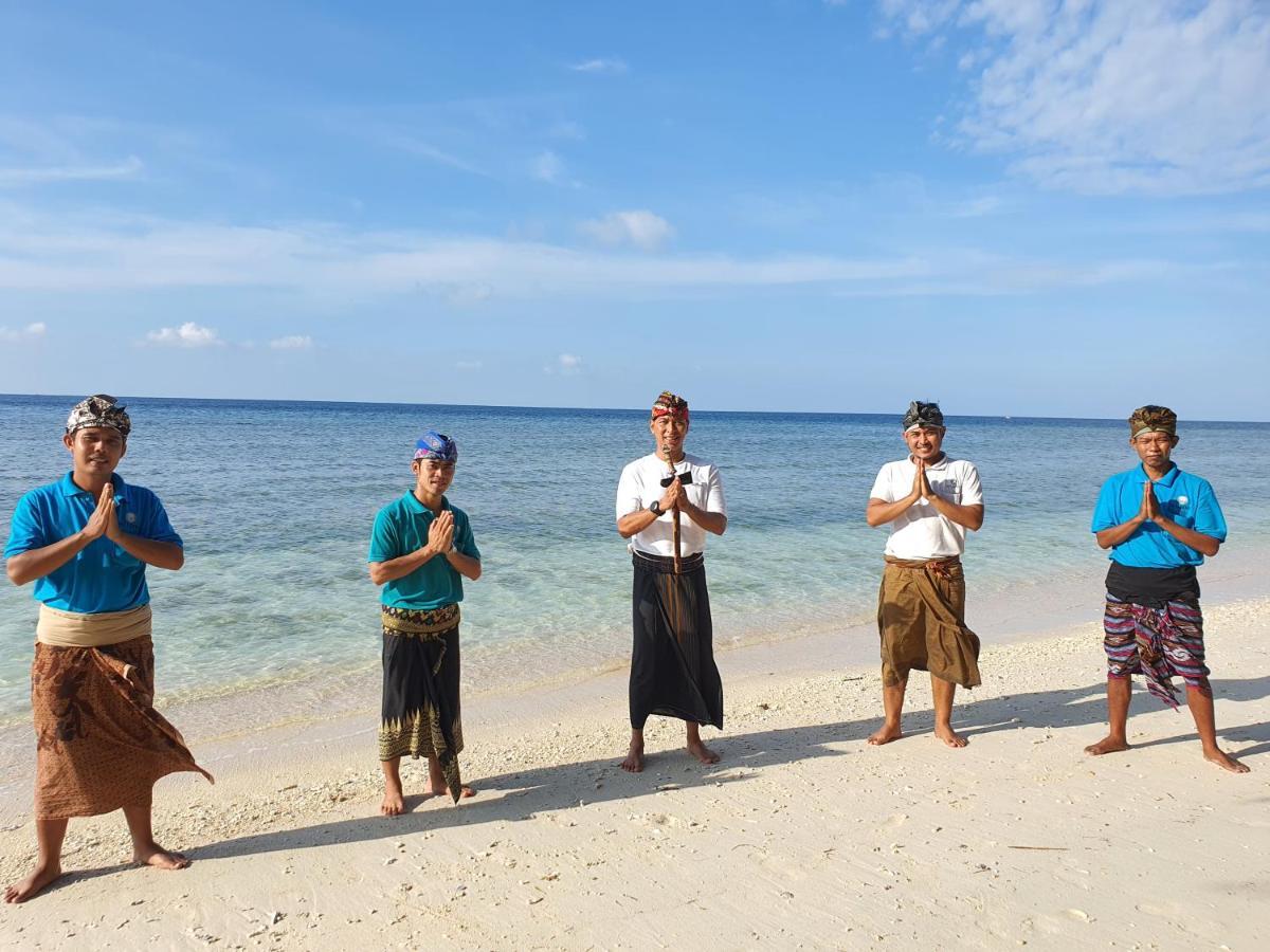 Wilson'S Retreat Hotel Gili Trawangan Exterior photo